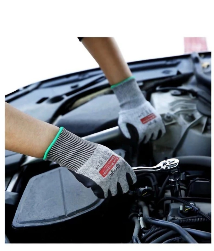 Brigic Level 5 Cut Resistant Gloves, Foam Nitrile Coating image indicator(3)