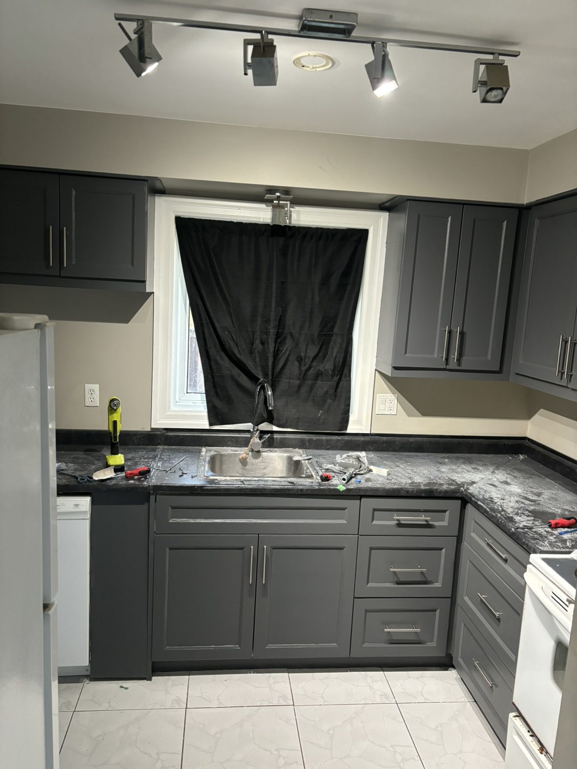 Cabinet makeovers image indicator(2)