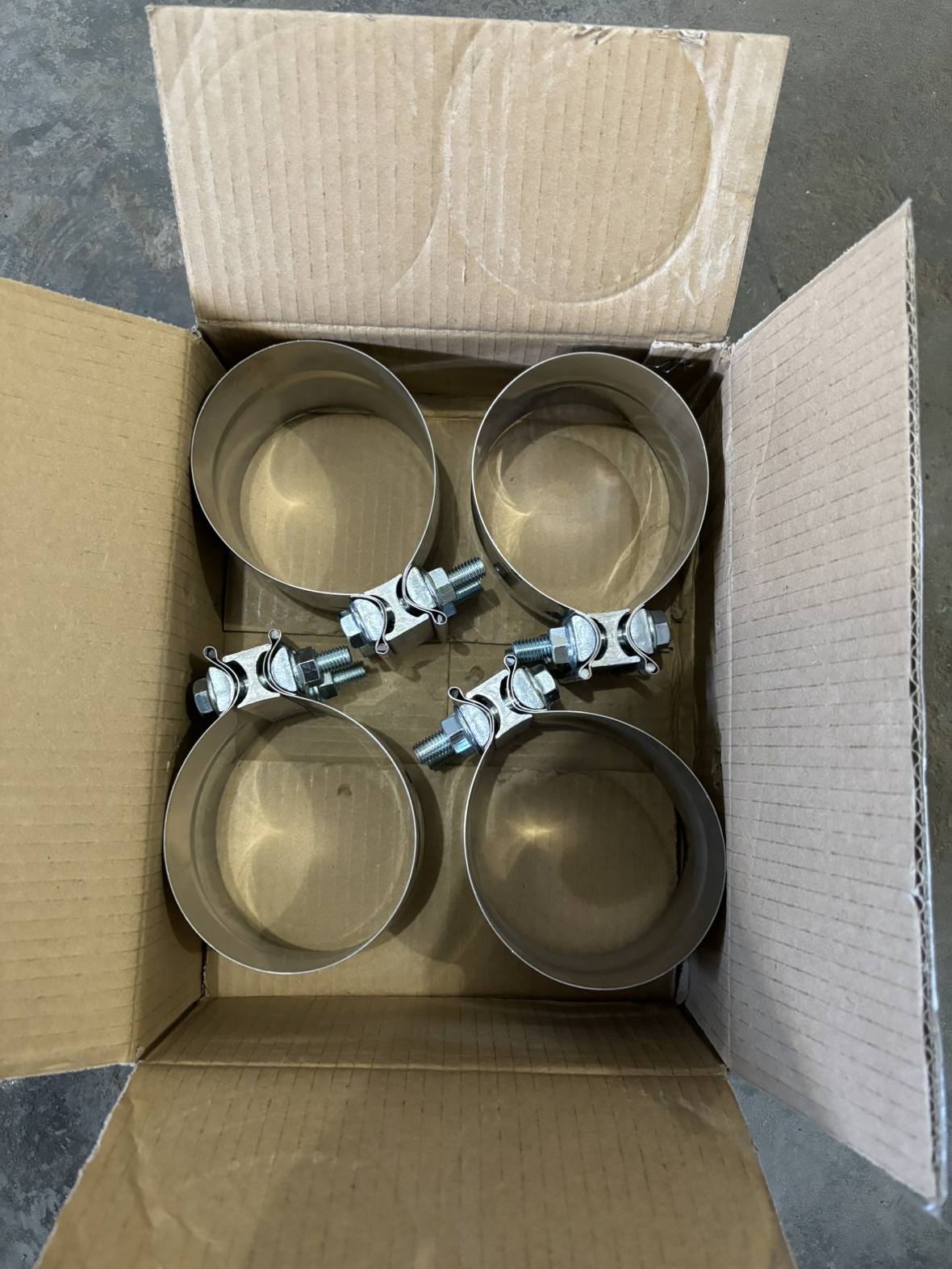4 inch exhaust clamps