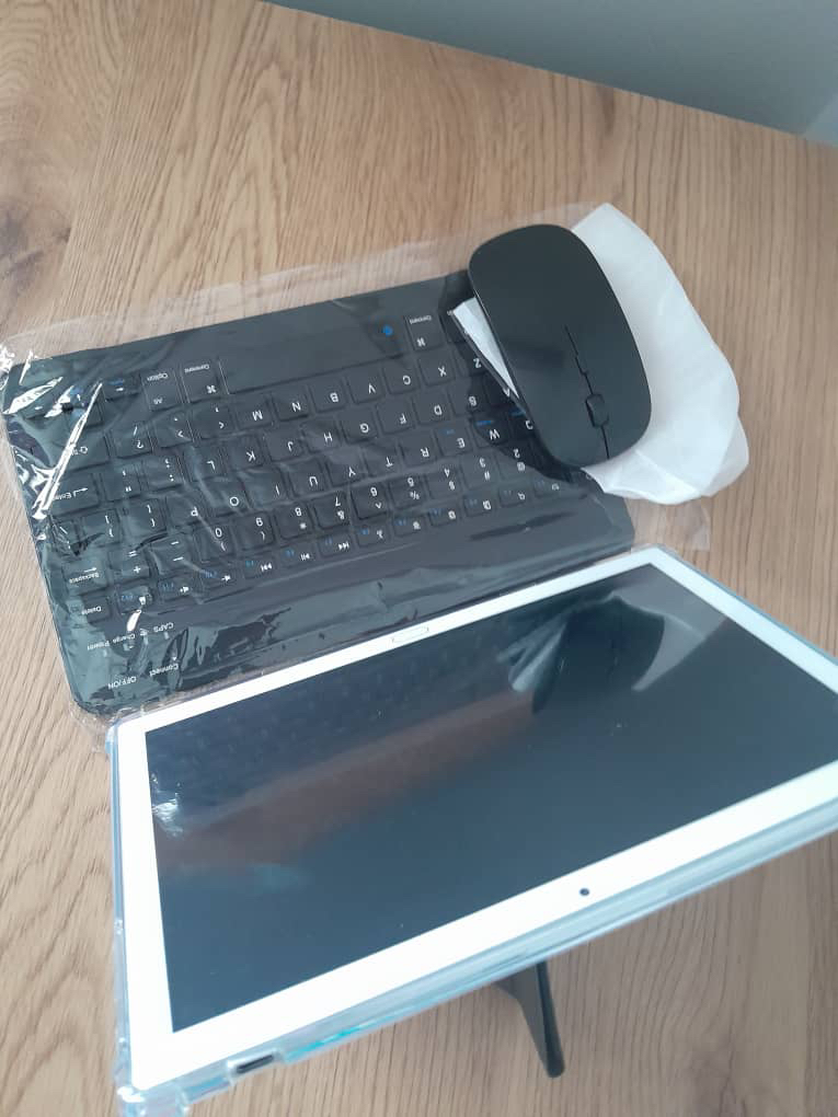 Android Tablet - photo 2