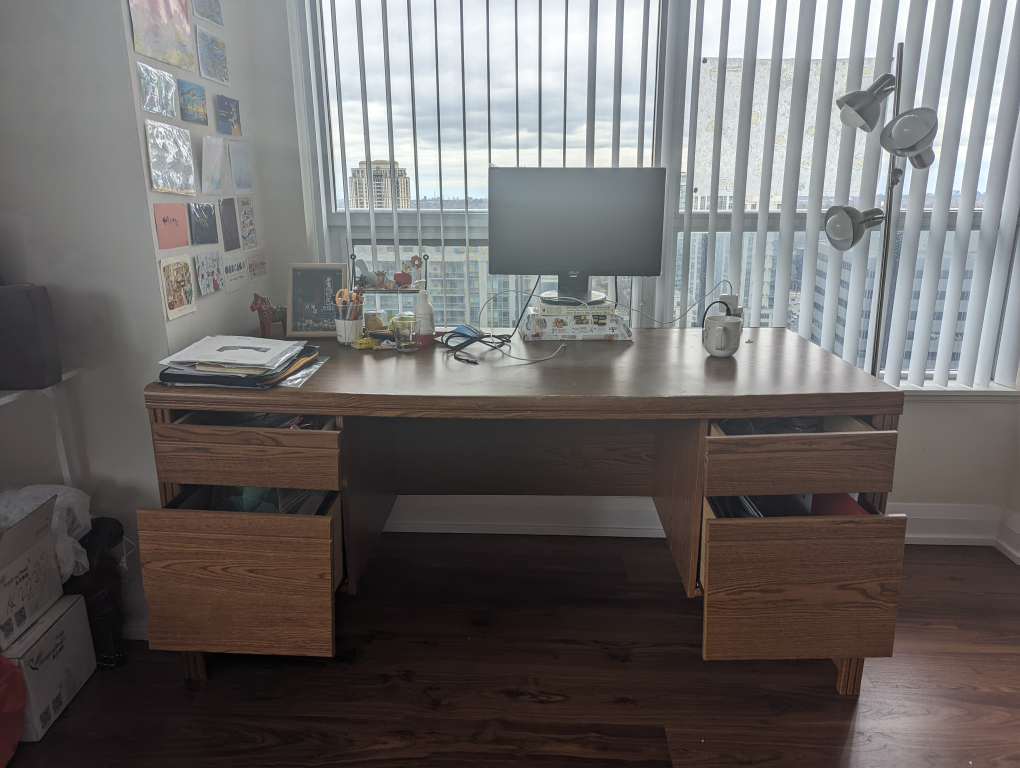 Sauder wooden desk with 4 drawers - office / work / study table