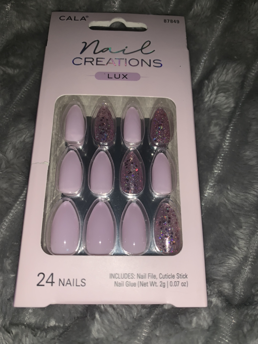 4 sets-NEW Ready to wear glue on Nails image indicator(2)