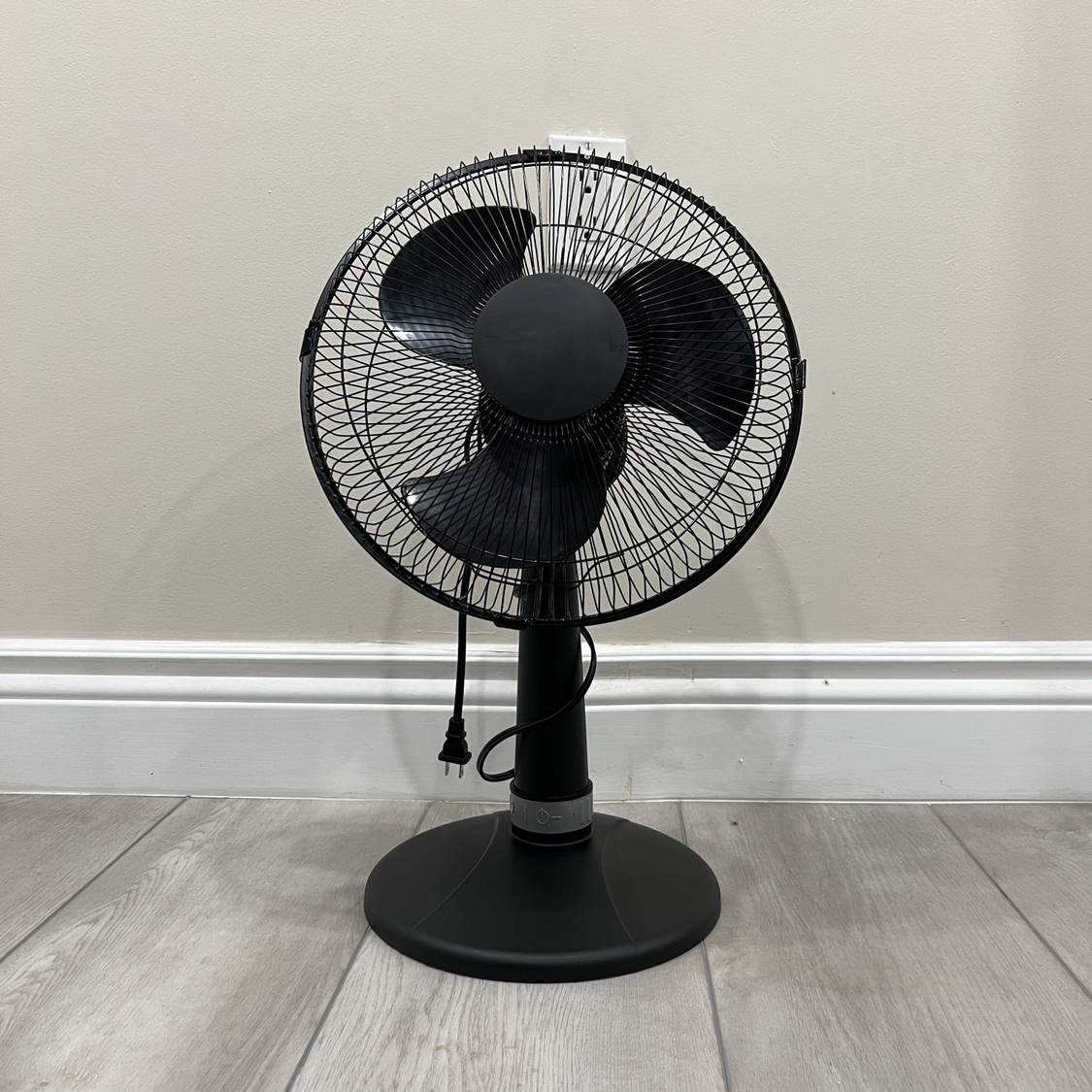 Table Fan 12" - HALF PRICE
