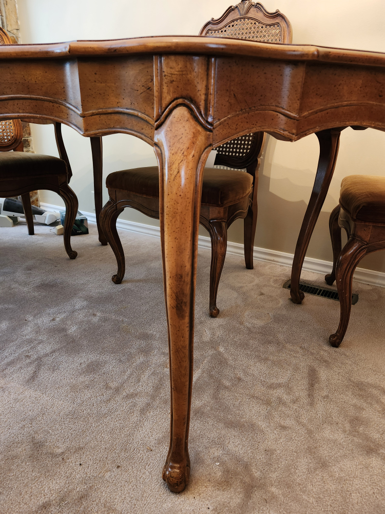 Vintage beautiful dinning room table with 6 chairs - photo 2