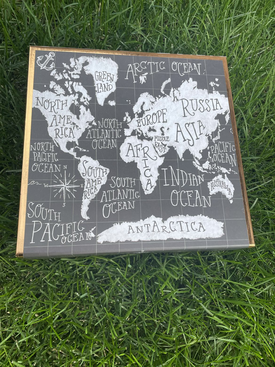 13 Travel Themed Boxes - used once