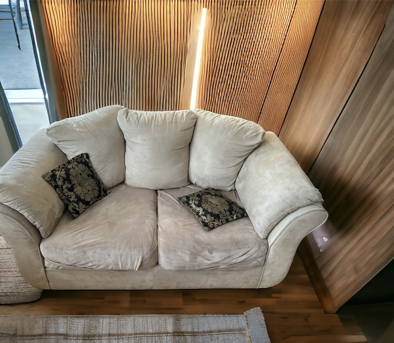 Three cream-colored couches for sale ( pick up Richmondhill ) - photo 2