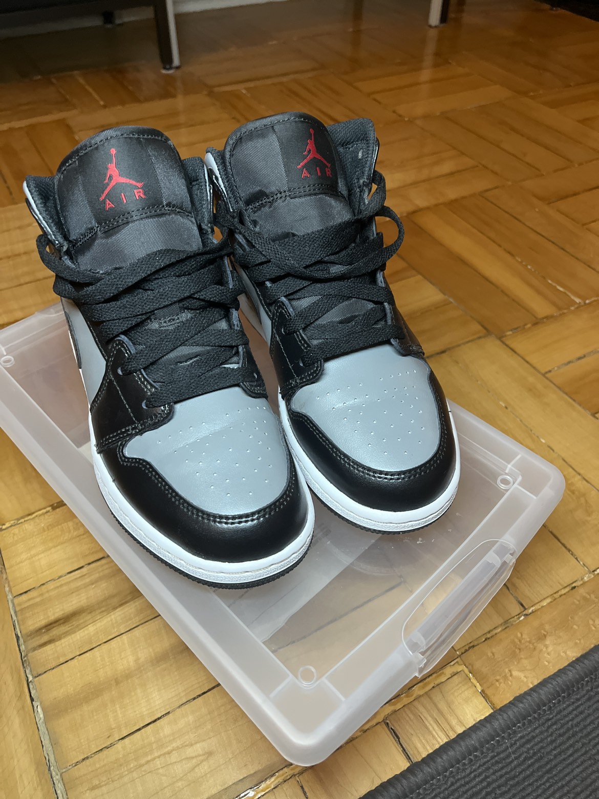 Kids Jordan 1’s sz 5.5GS/7W - photo 3