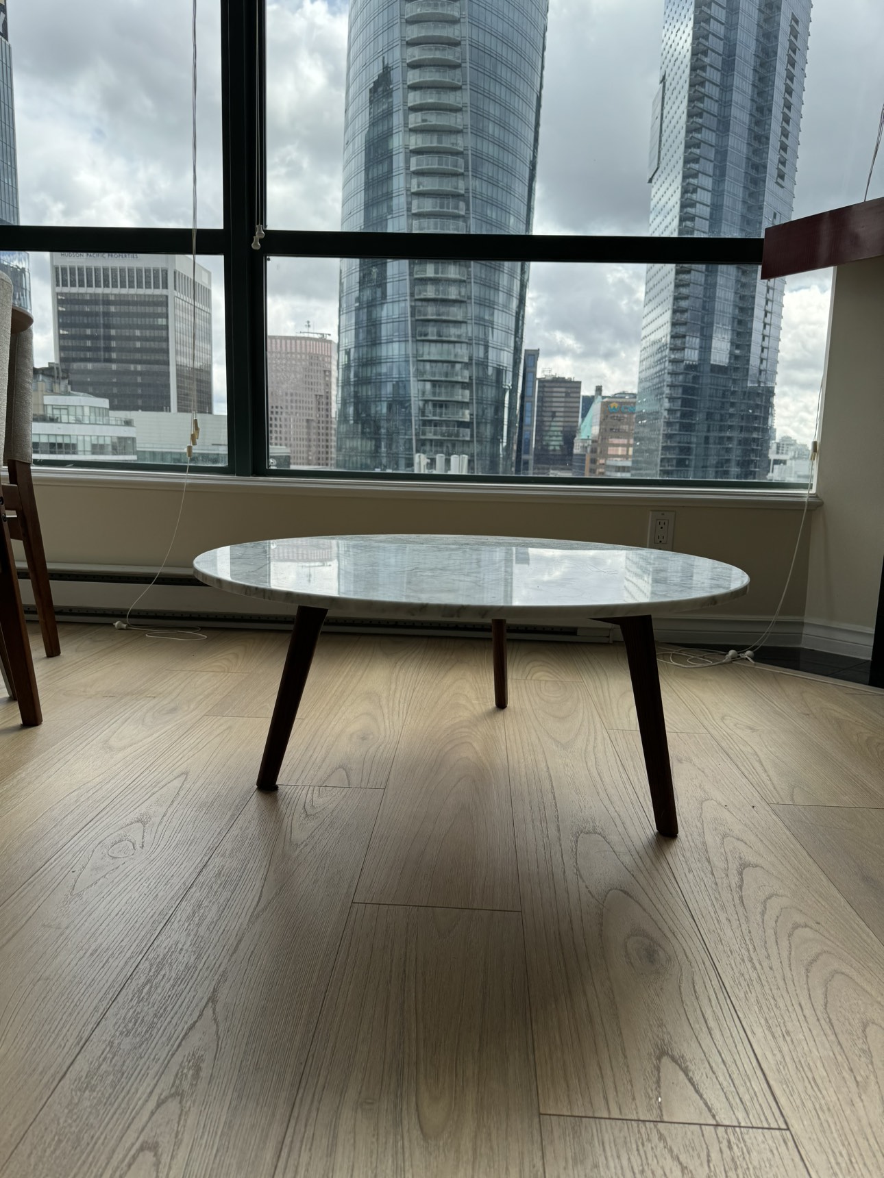 Article Mara Walnut Coffee Table - photo 2