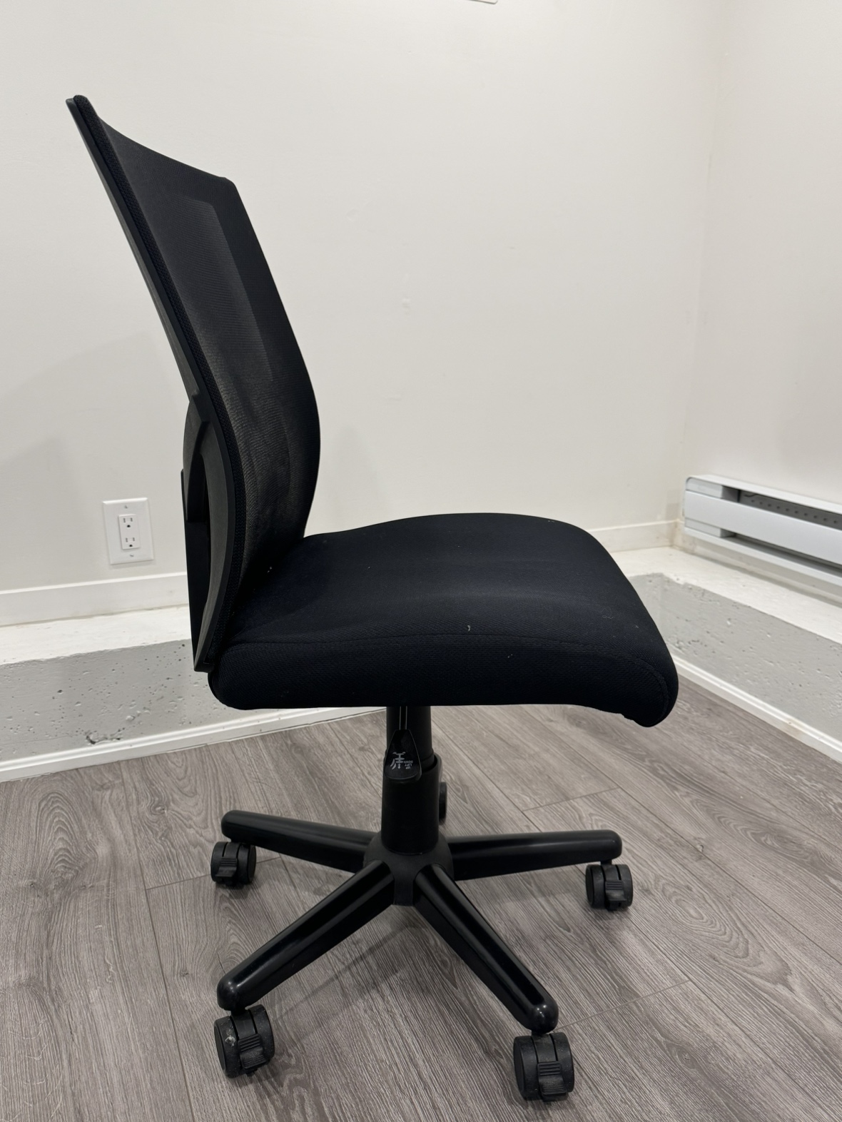 Office Chair - photo 4