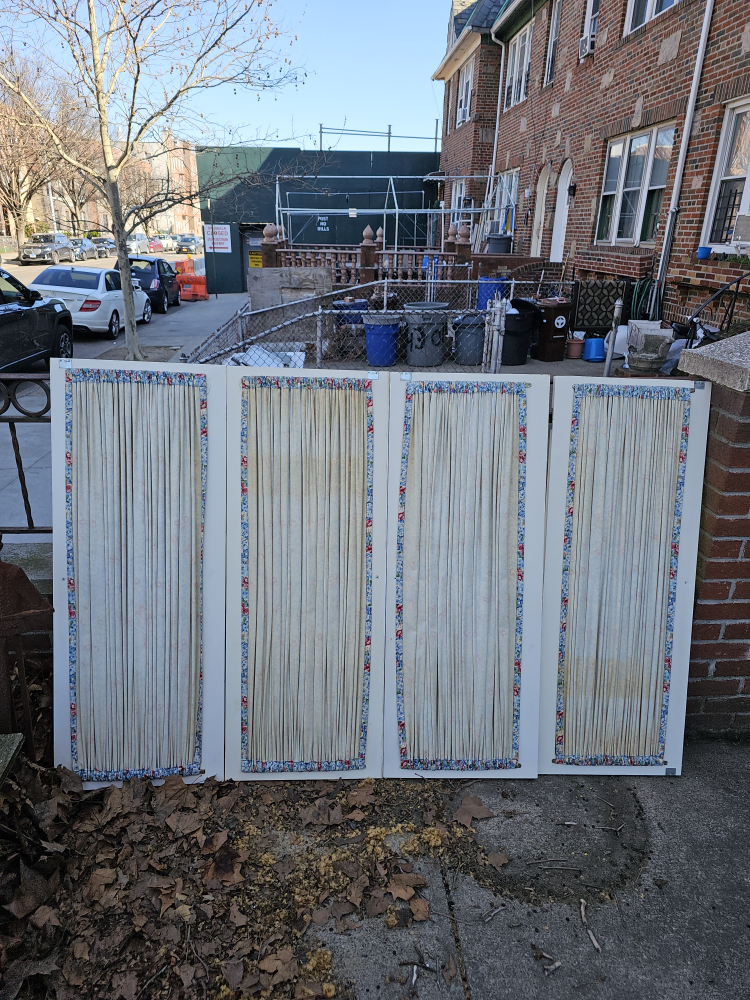 4 Wooden Doors with Wire Inserts image indicator(4)