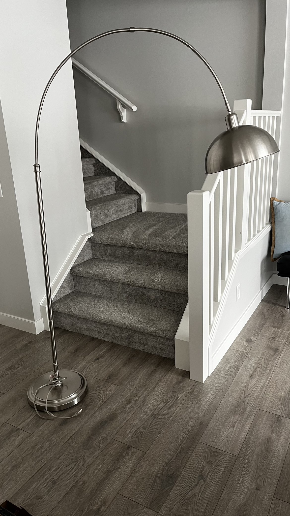 Floor lamp