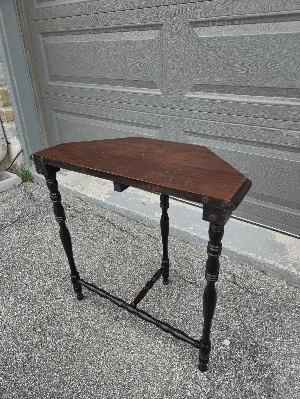 Accent Table - photo 2