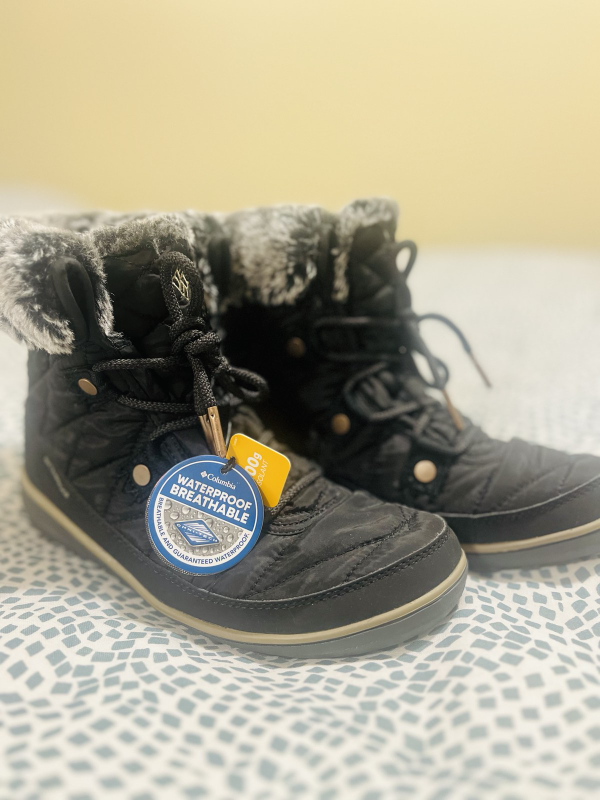 BNWT Columbia Women's Heavenly Shorty Omni-heat Snow Boot image indicator(2)