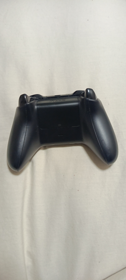 XBOX controller - photo 2