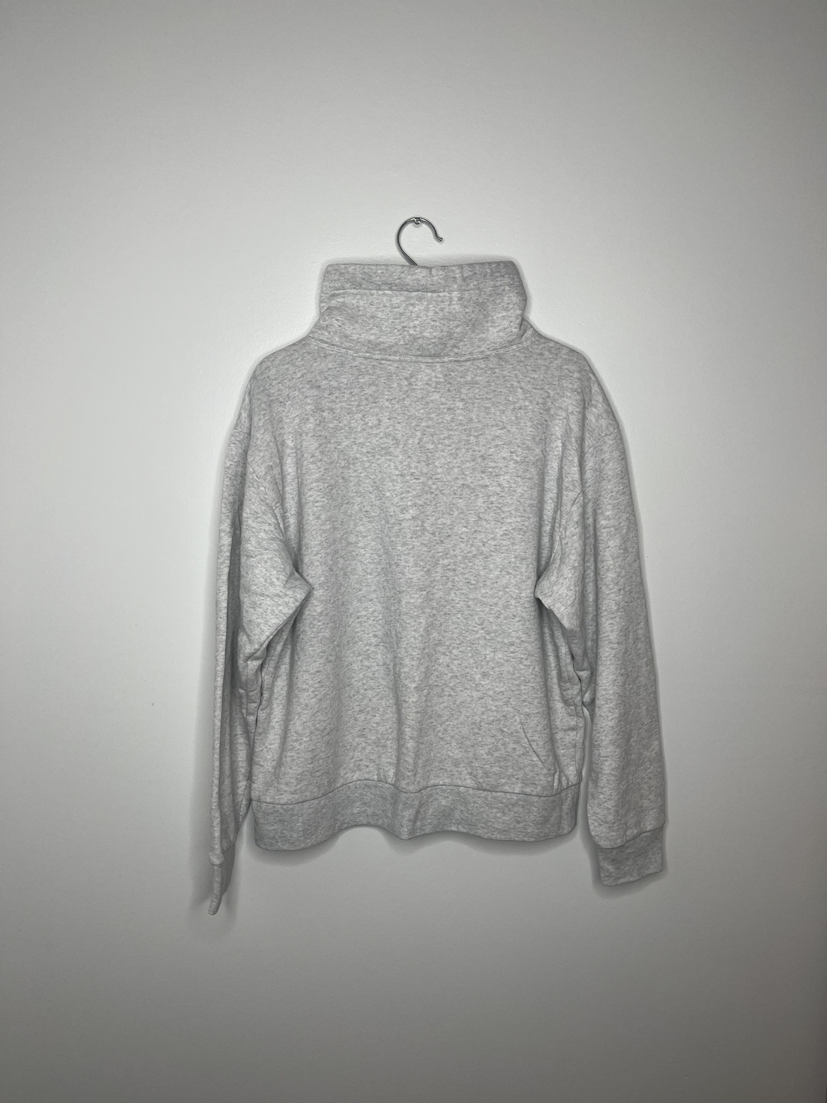 Female sweater, 20$ - photo 2