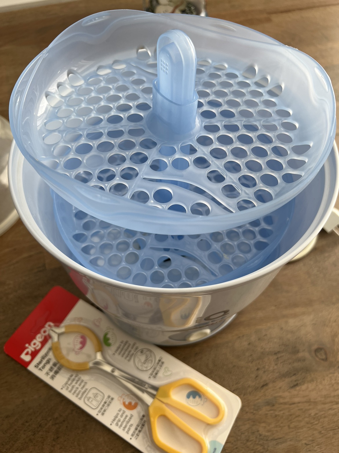 AVENT Bottle Sterilizer and Tong image indicator(2)