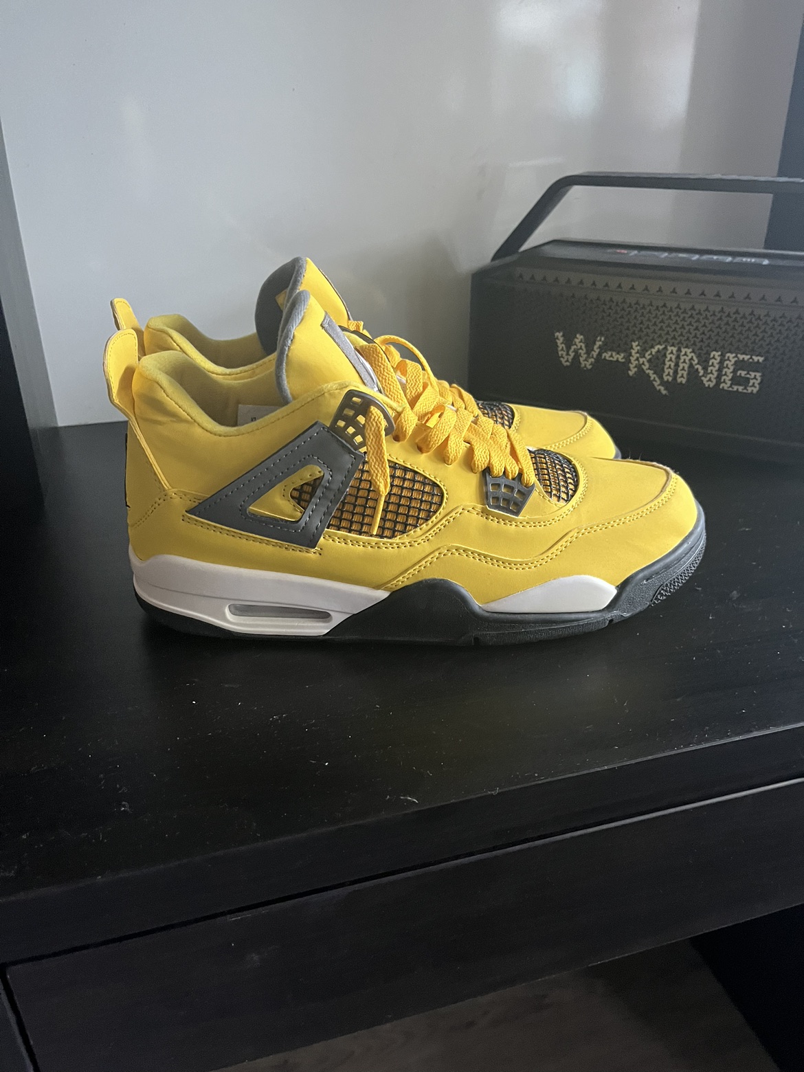 Jordan 4 retro lightning