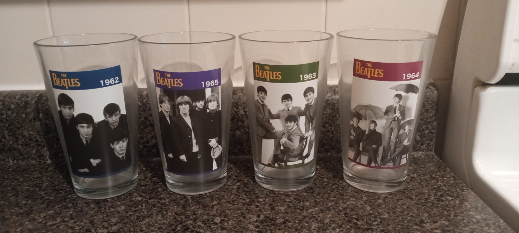 Beatles Glasses x 4 image indicator(2)