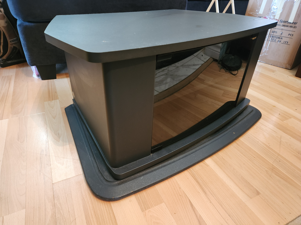 Toshiba TV Stand - photo 3