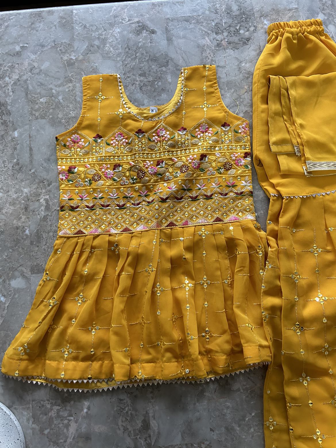Brand new Girl suit size 36 - photo 4