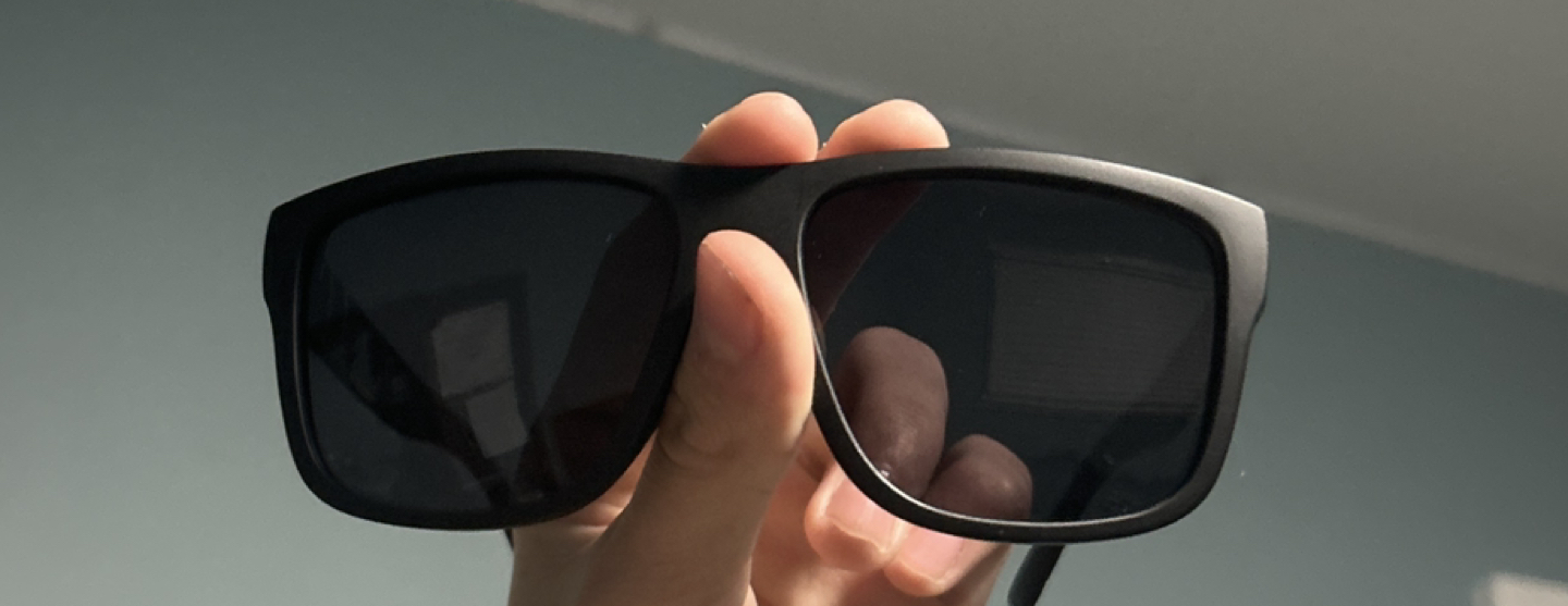 Gucci glasses image indicator(2)