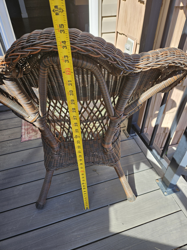 Wicker Chair  w/ Cushion - photo 3