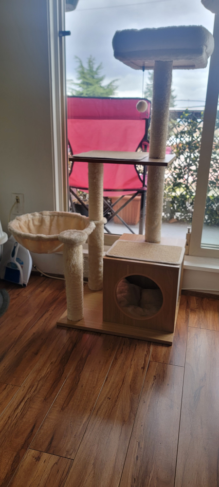 Cat tree
