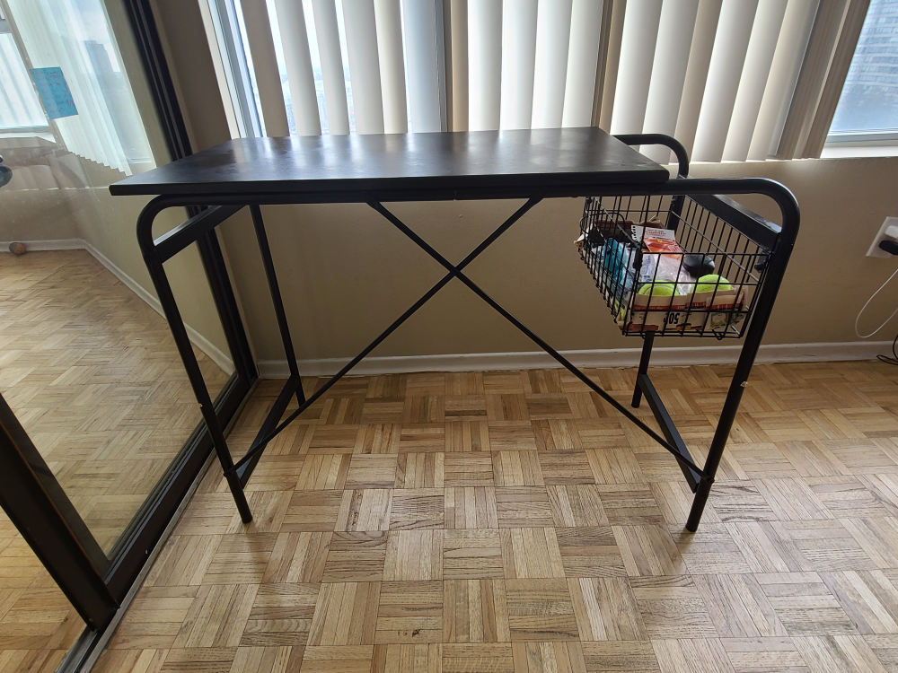 [MOVE OUT SALE] Office/Study table with storage basket - photo 2