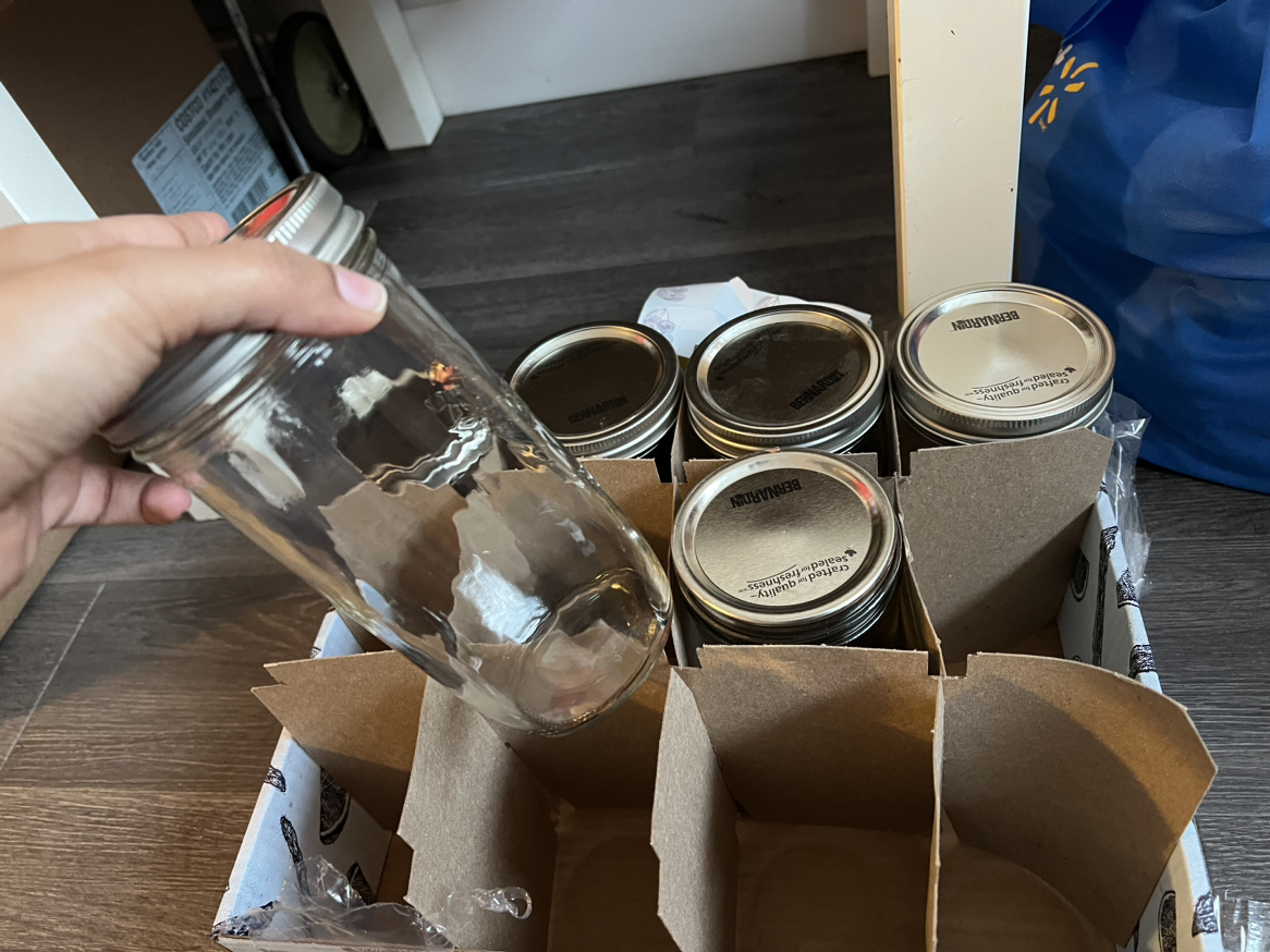 7 Storage jars (750ml)