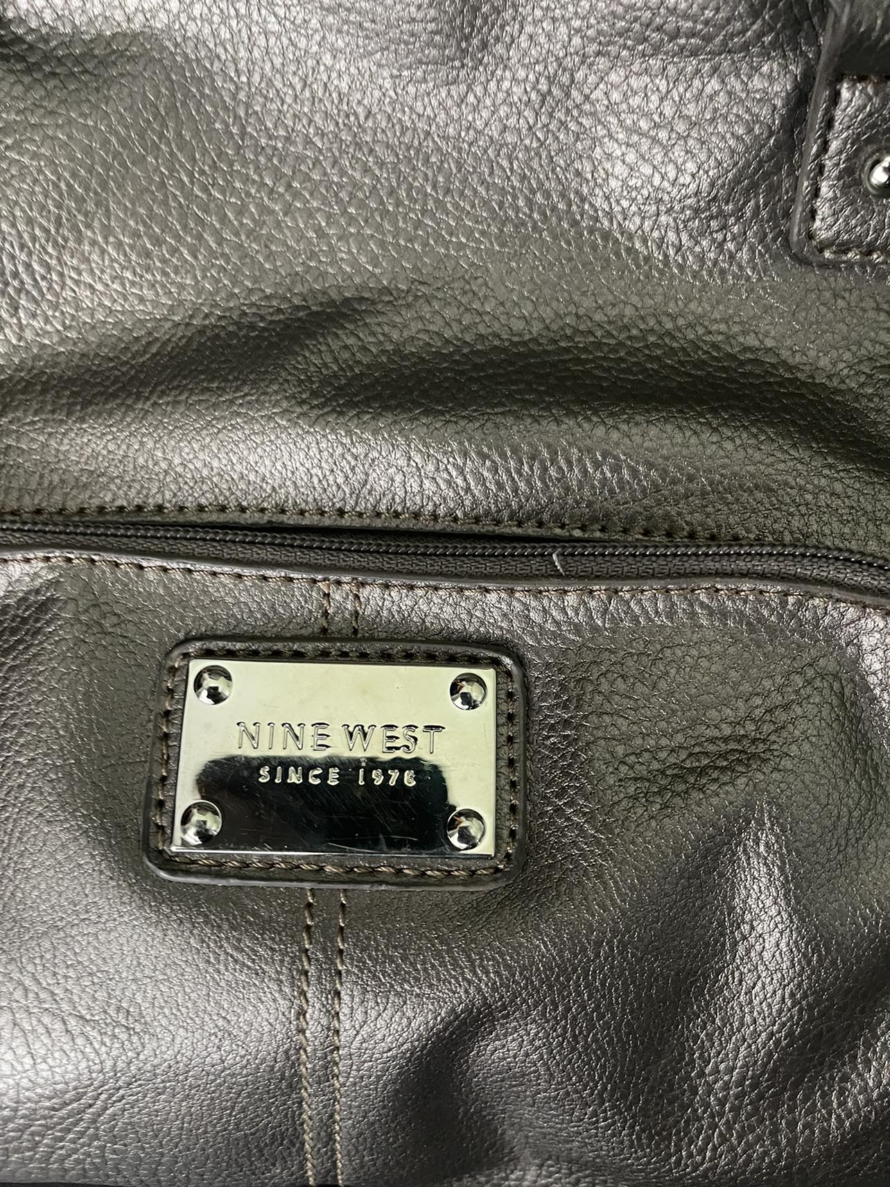 Nine West Purse image indicator(2)