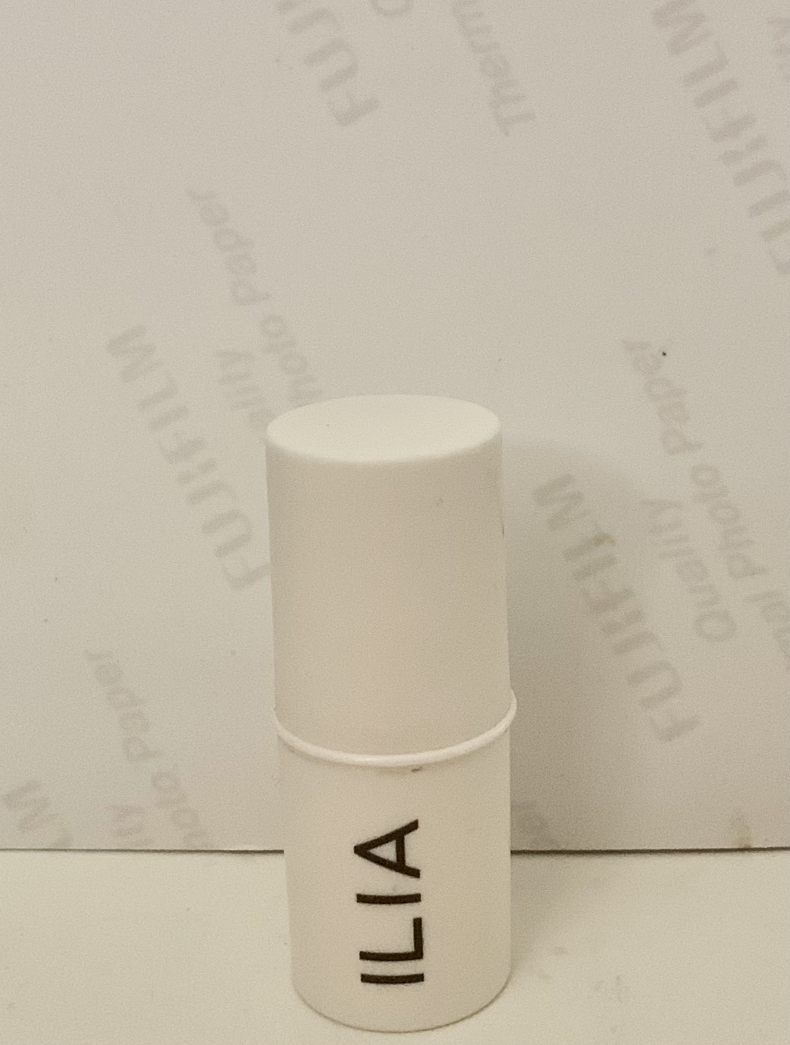 ILIA cheek lip stick image indicator(3)