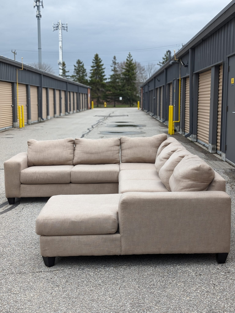 Free Delivery - Beige Modern U-Shape Large Sectional Couch/ Sofa - photo 2