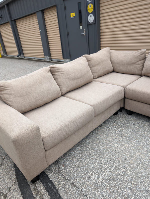 Free Delivery - Beige Modern U-Shape Large Sectional Couch/ Sofa - photo 3
