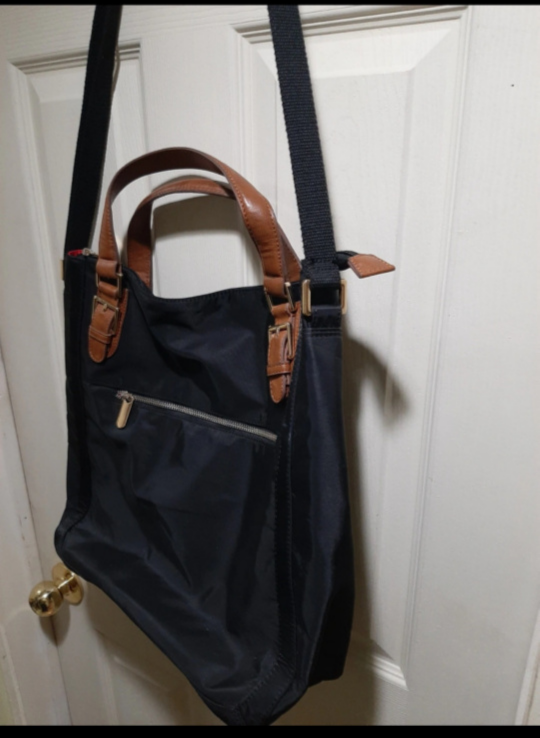 Banana Republic image indicator(4)