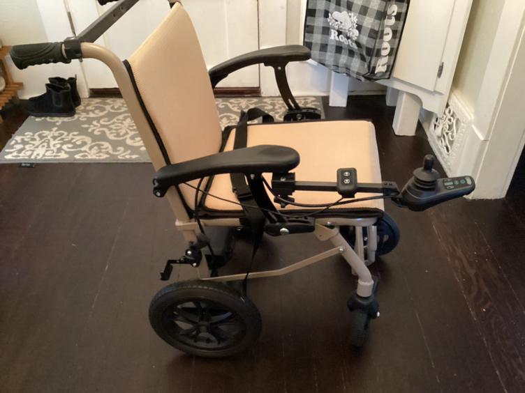 Electric Wheel Chair - photo 2