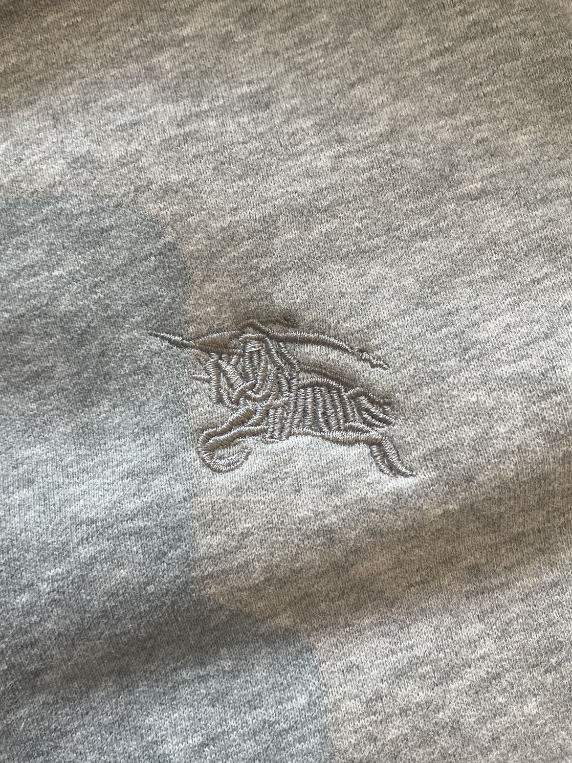 Burberry Zip up - photo 3