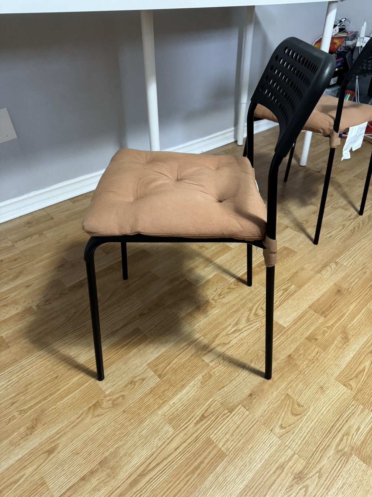 Moving Sale! - Long office table - photo 5