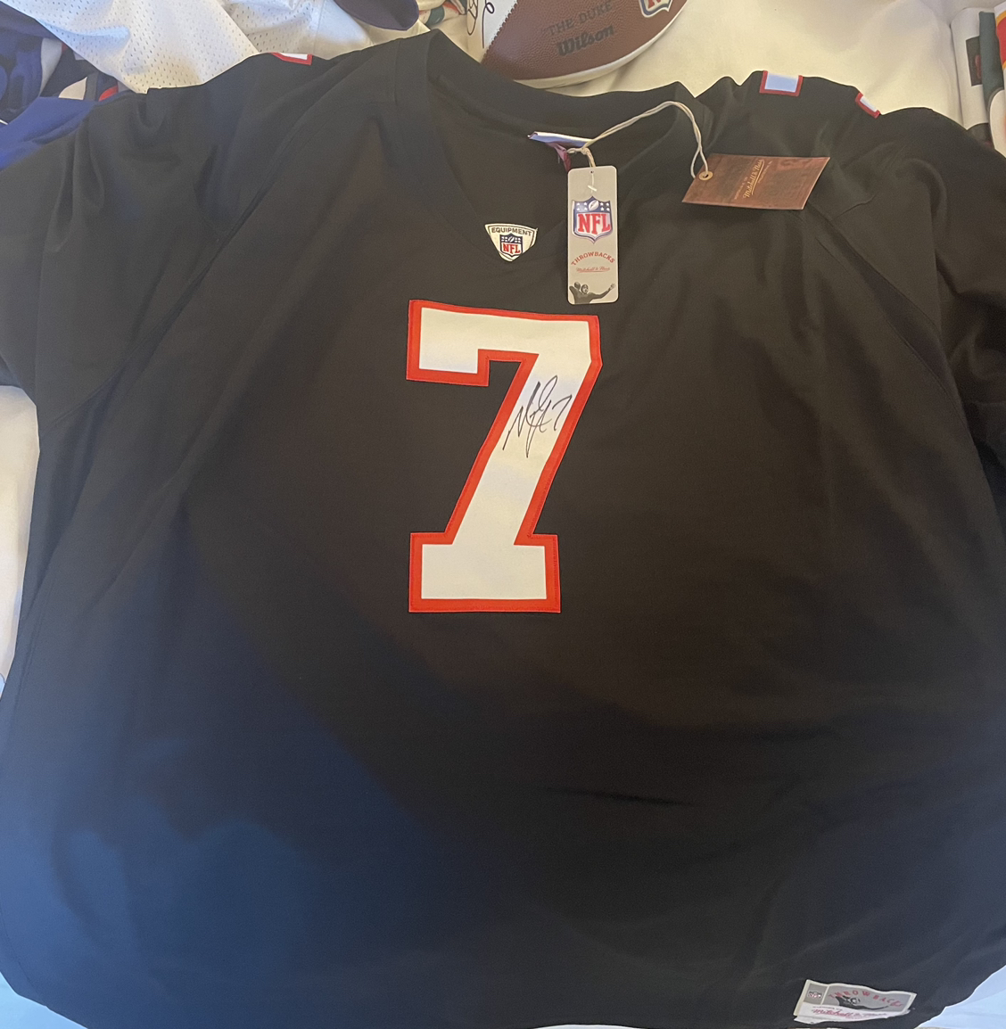 Michael Vick Signed Jersey