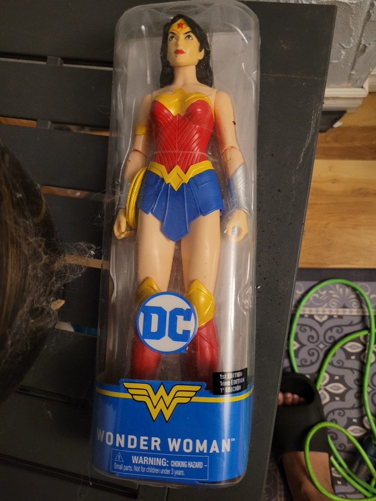 wonder woman action figure thumbnail