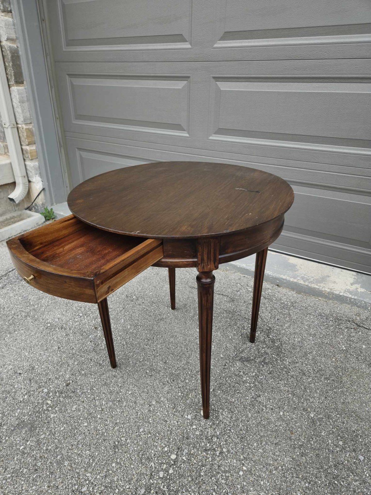 Accent Table - photo 2
