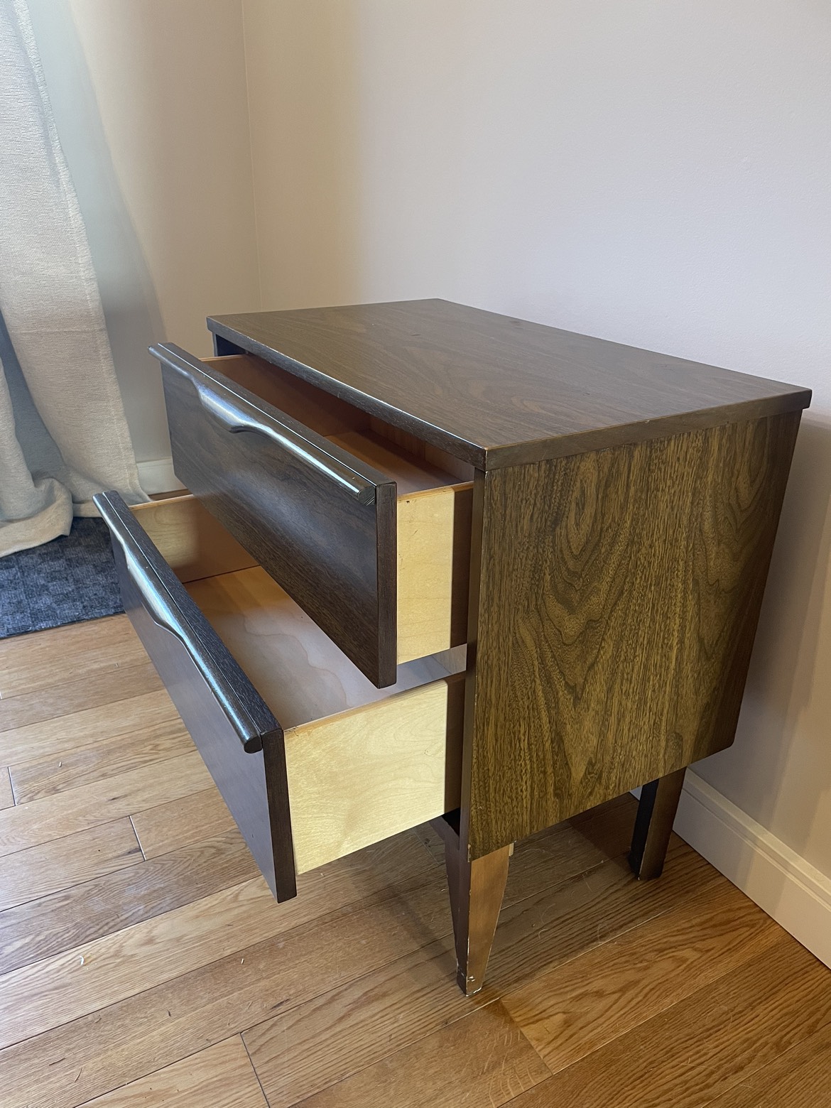 Mid century nightstand - photo 4