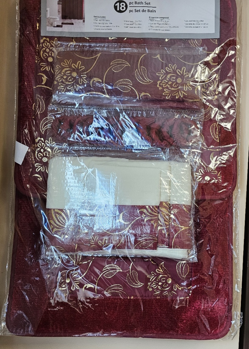 brand new 18-piece bathroom set