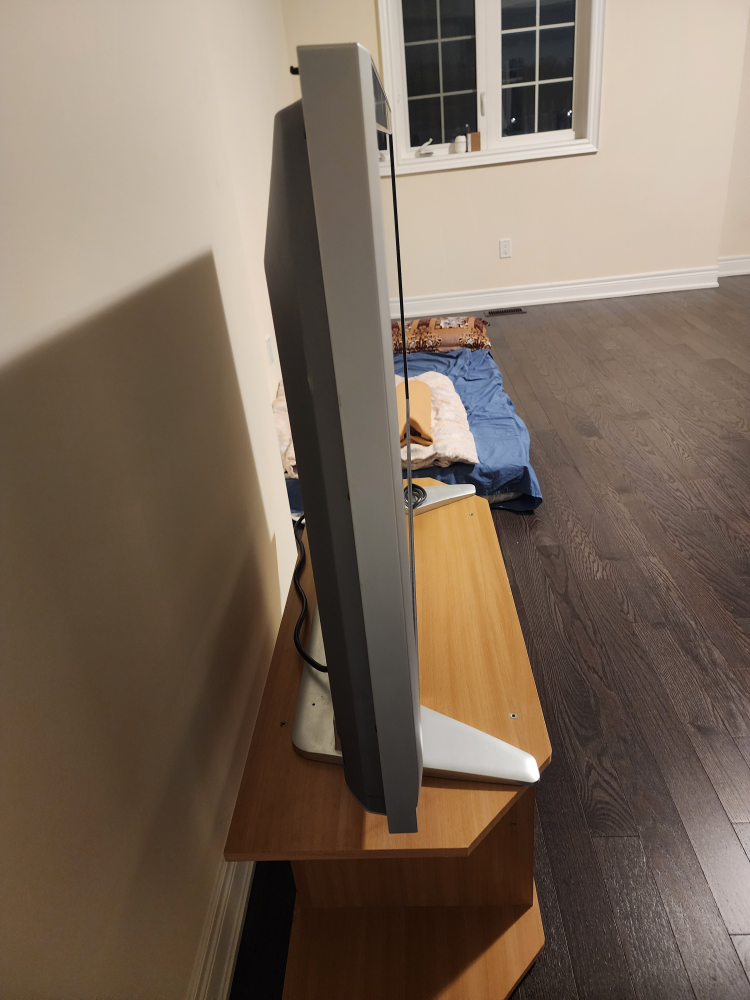 Panasonic TV 42" + Table - photo 3