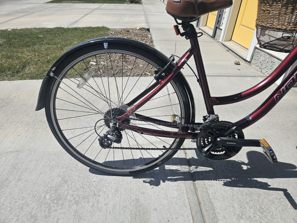 Norco Malahat step-thru large bicycle - photo 4