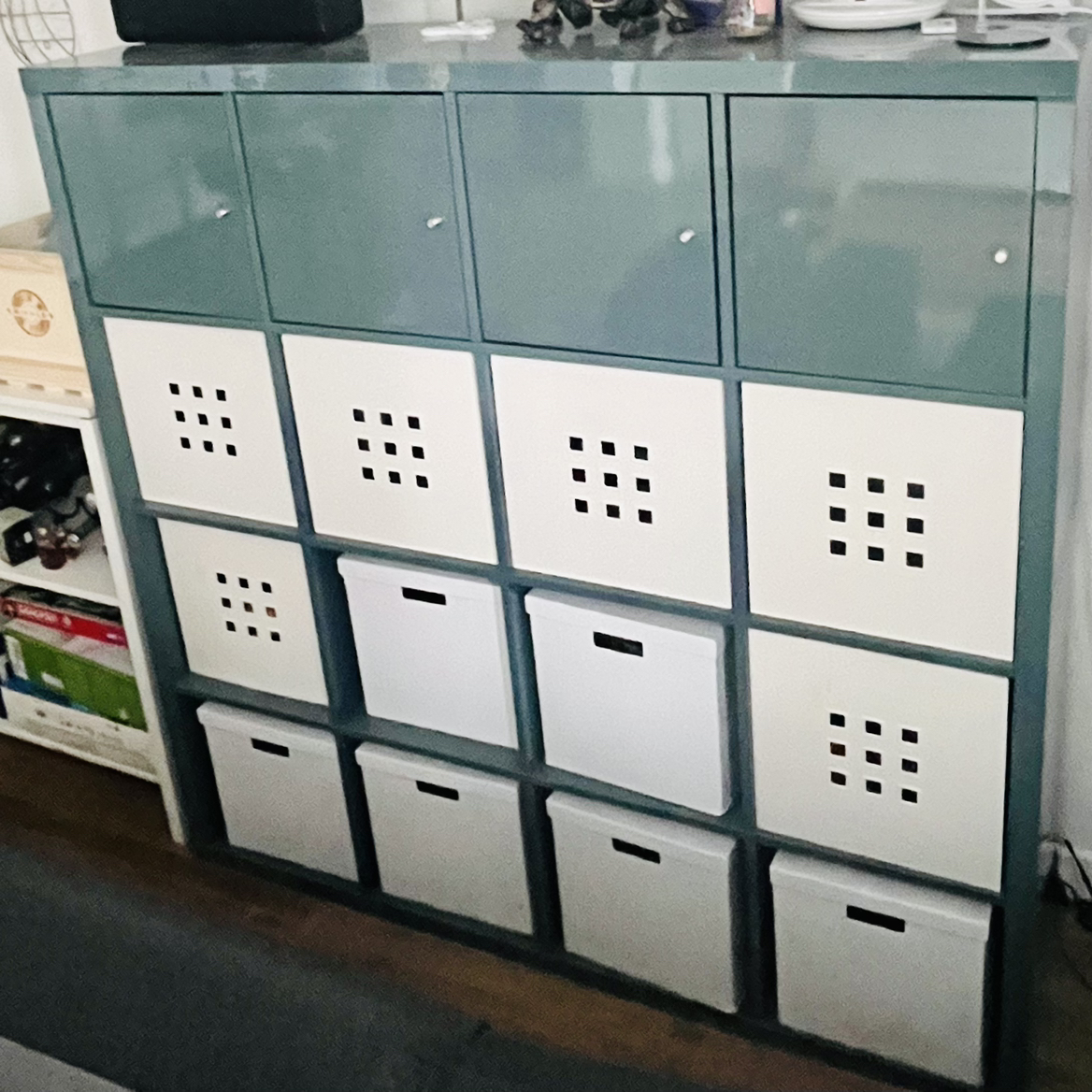 IKEA Kallax shelf 4x4 - photo 2