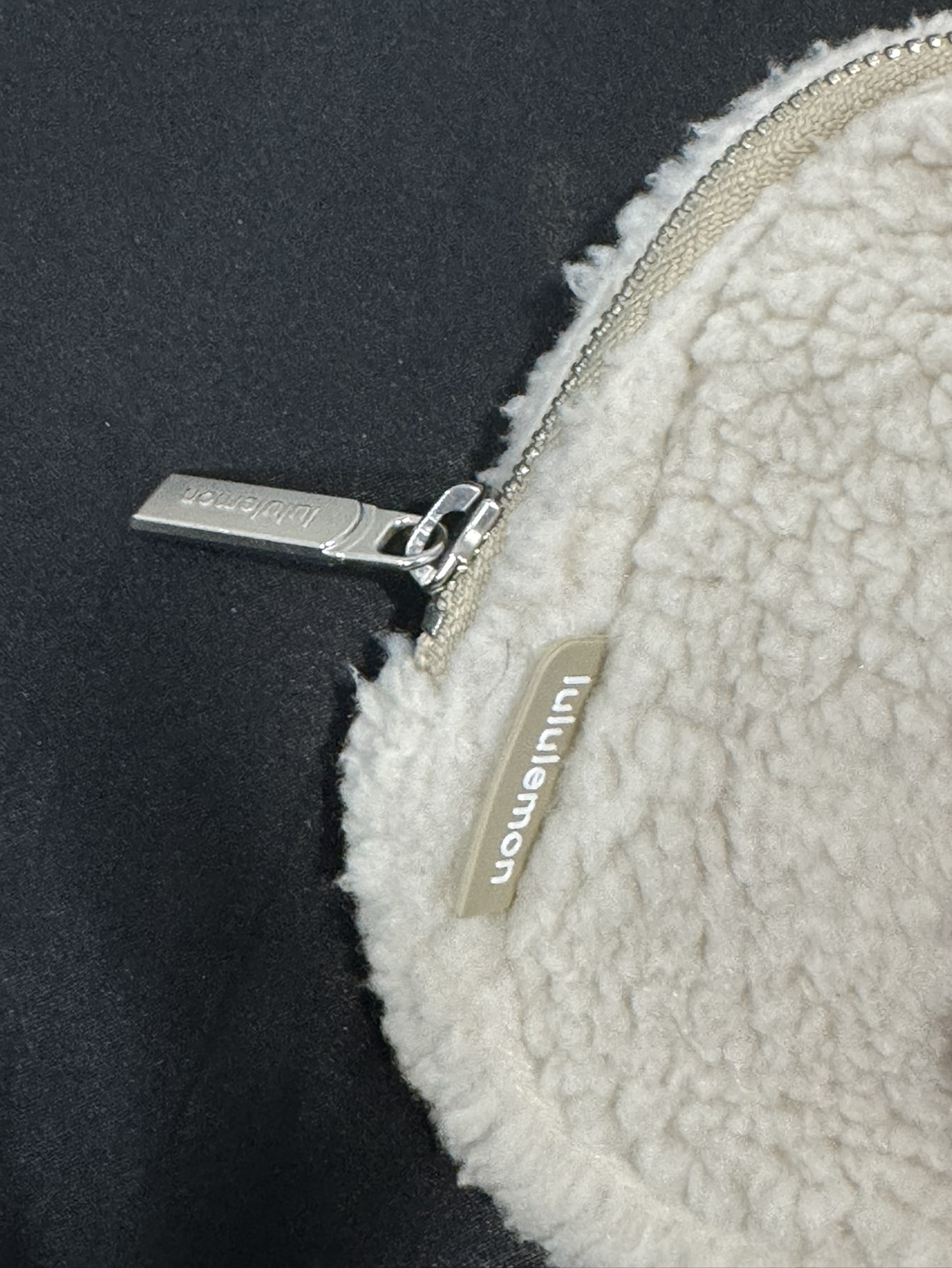 Lululemon Everywhere Belt Bag - Fleece - photo 2
