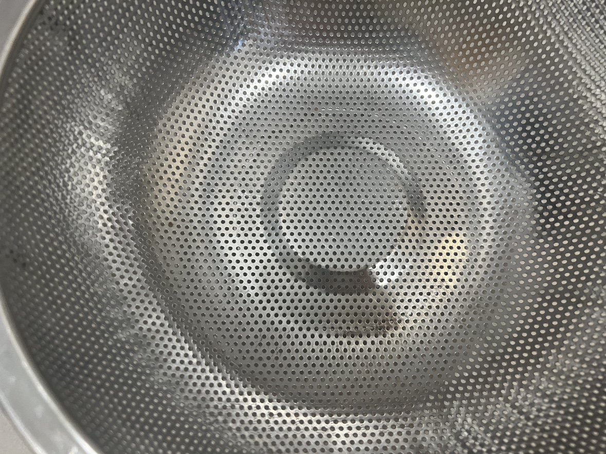 THREE Colanders - photo 4