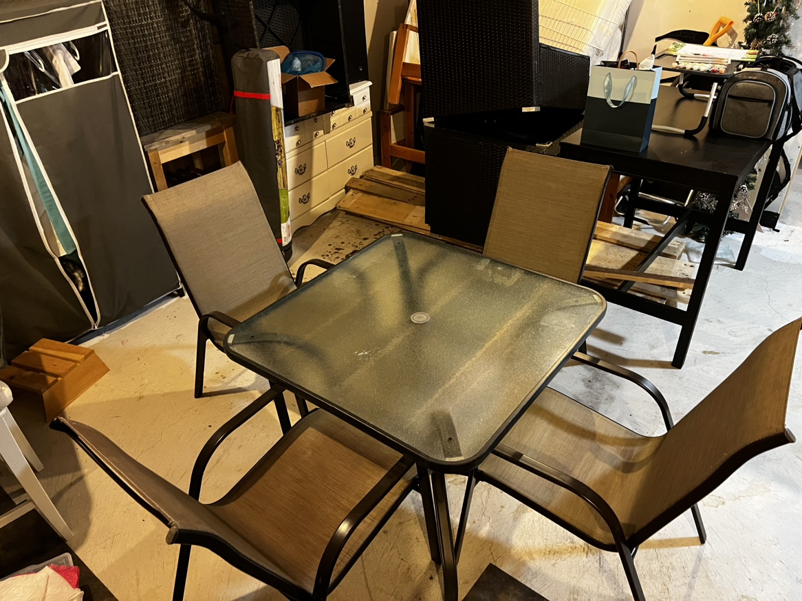 Outdoor furniture - photo 3