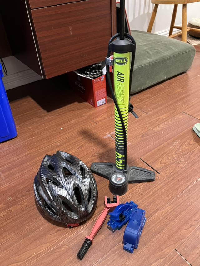 Adult bicycle (accessories included) - photo 2