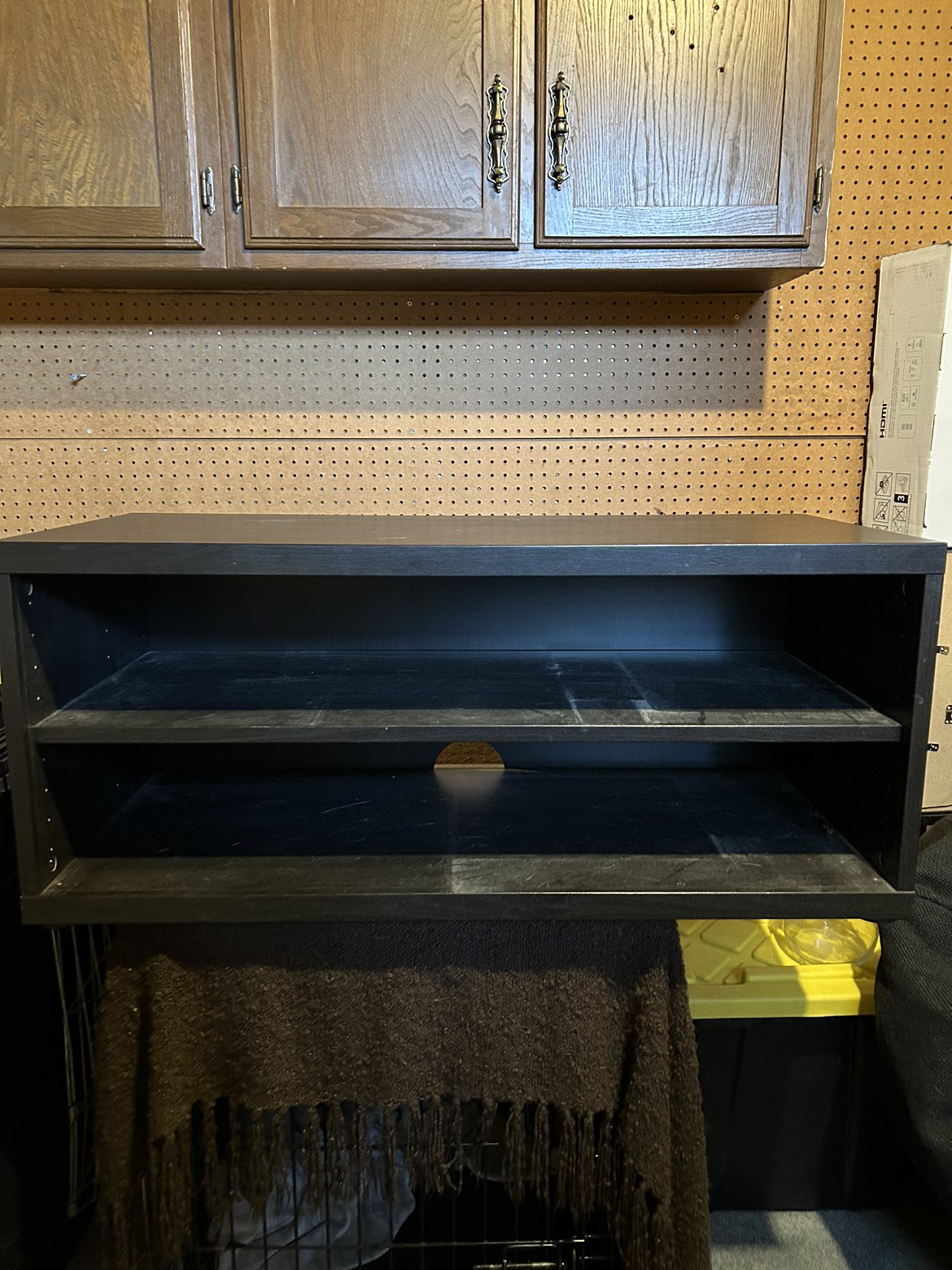 Basic tv stand/coffee table - photo 3